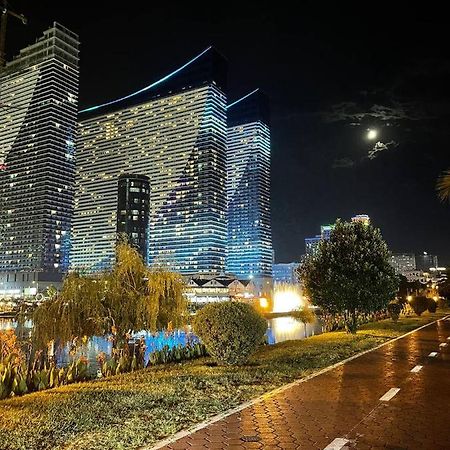 Orbi City Tower Batumi Esterno foto